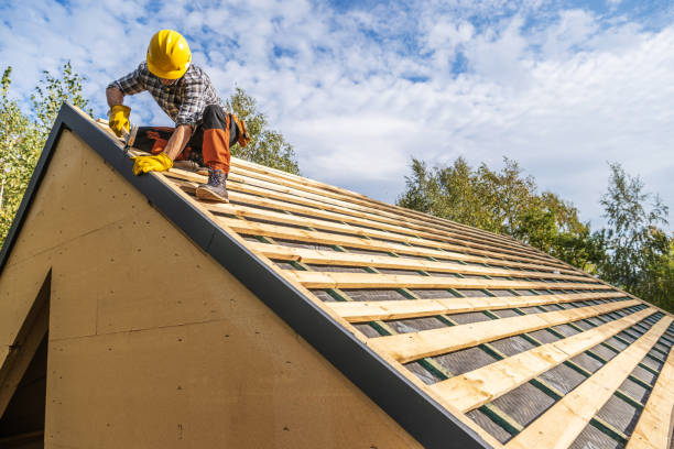 Best Shingle Roofing Installation  in Great Bend, KS